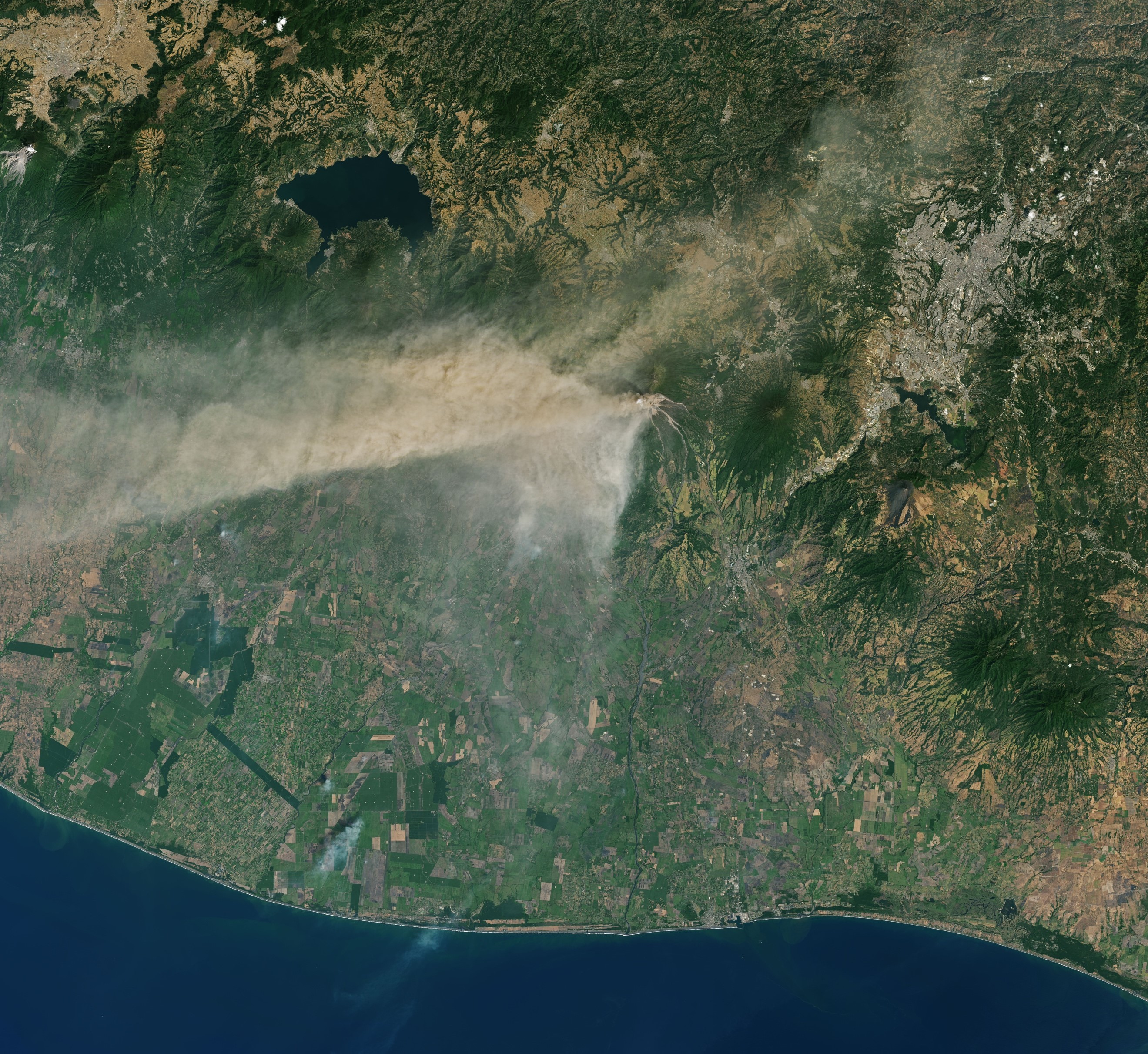 Communicating Volcanic Risk: Lava, Eruptions, and Uncertainty